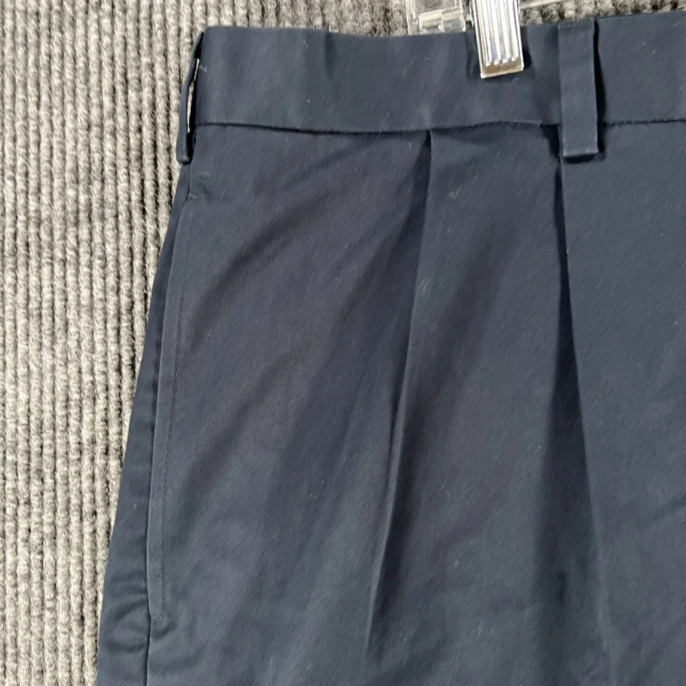 Brooks Brothers Elliot Shorts Mens 42 Blue Pleated Chino Casual Work Golf New